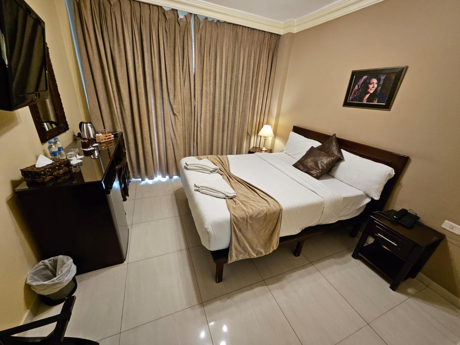 Saint John Hotel Μάνταμπα Εξωτερικό φωτογραφία