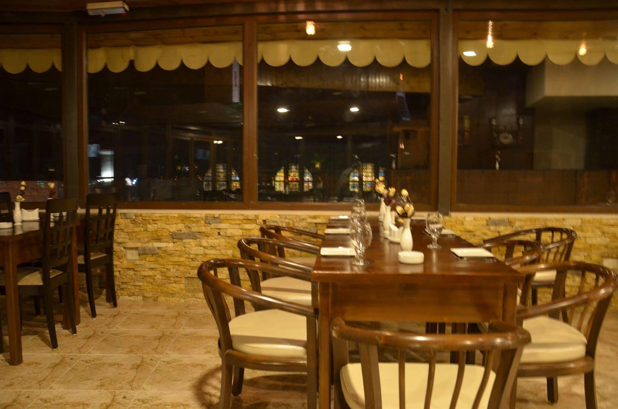 Saint John Hotel Μάνταμπα Εξωτερικό φωτογραφία