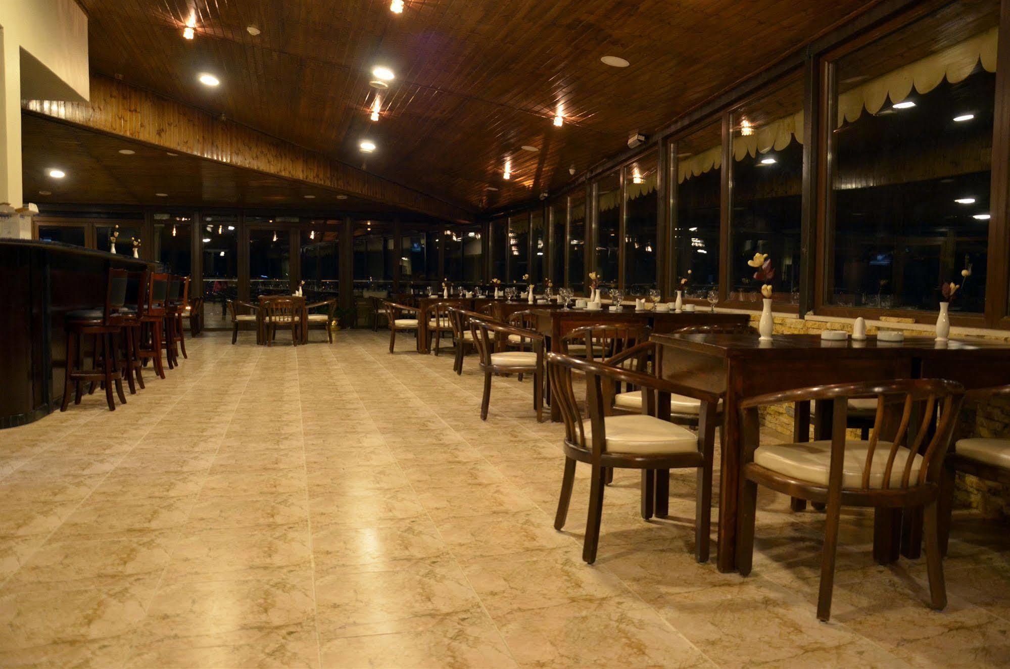 Saint John Hotel Μάνταμπα Εξωτερικό φωτογραφία