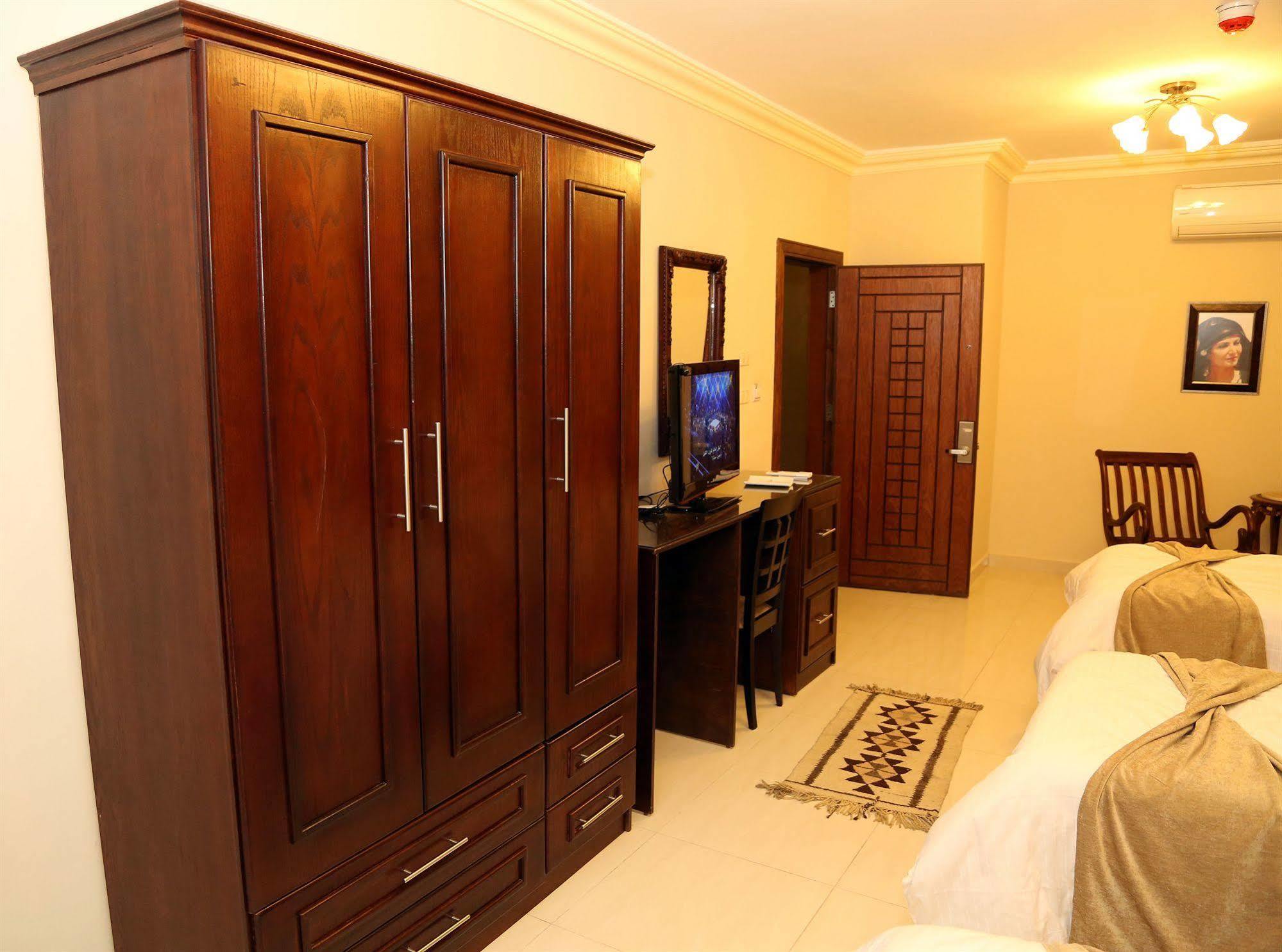 Saint John Hotel Μάνταμπα Εξωτερικό φωτογραφία